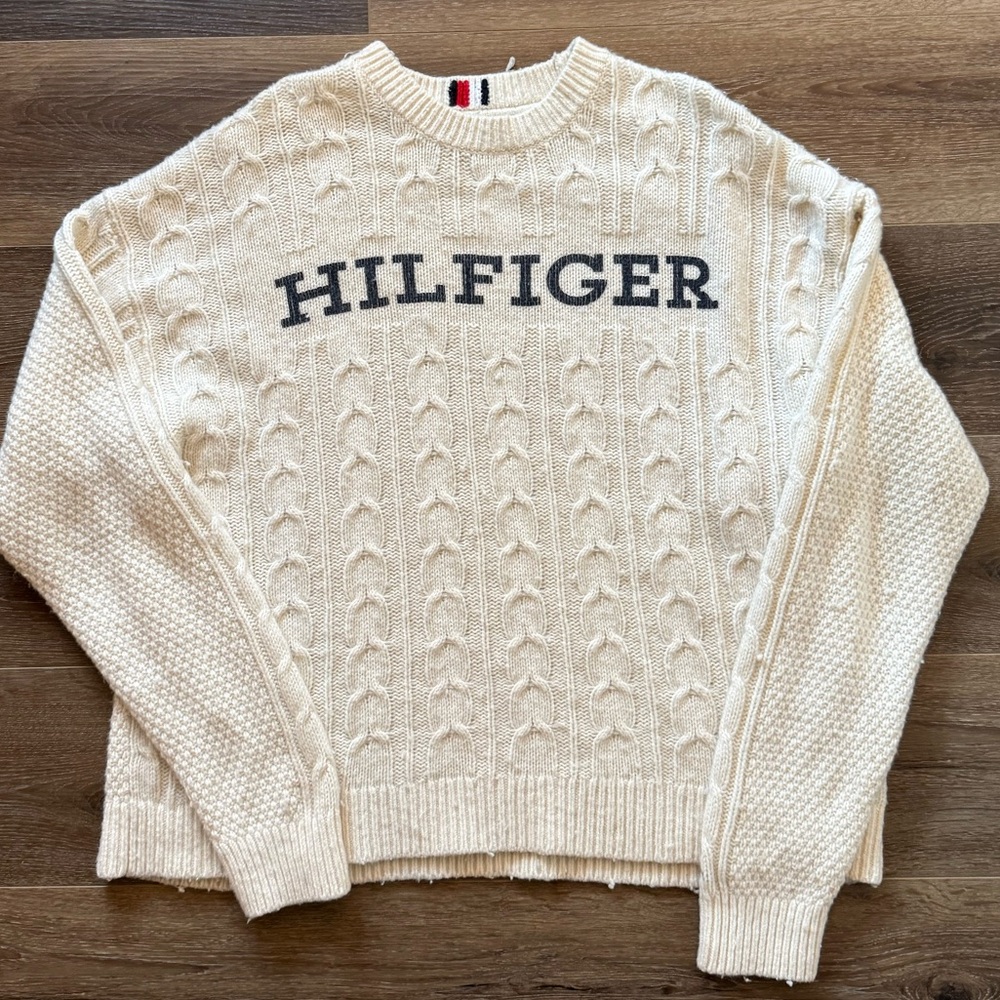 Tommy Hilfiger cream cable knit wool sweater
